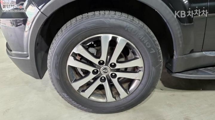 KG Mobility (Ssangyong) Rexton W 4WD RX7 Luxury 7