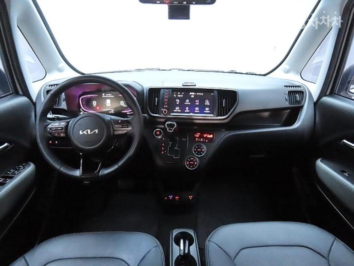 Kia Ray 1.0 Gasoline Prestige 7