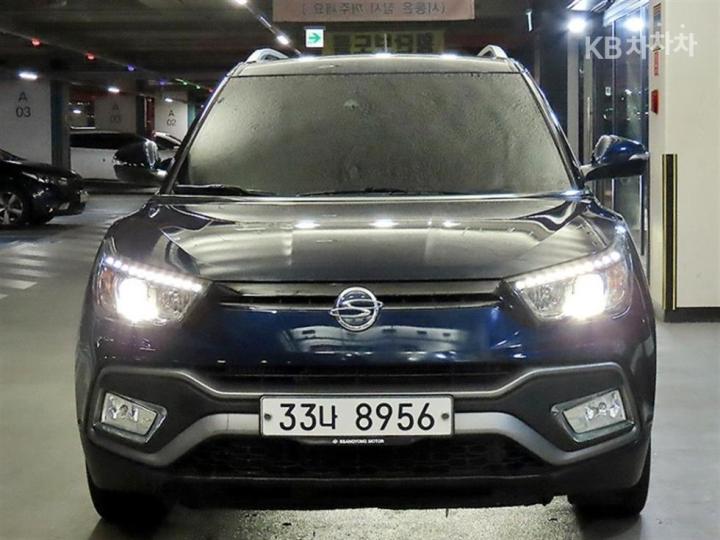 KG Mobility (Ssangyong) Tivoli Air 4WD RX 3
