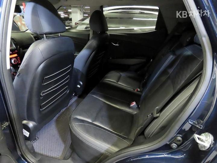 KG Mobility (Ssangyong) Tivoli Air 4WD RX 8