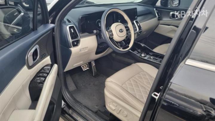 Kia Sorento Hybrid 1.6 HEV Signature 4