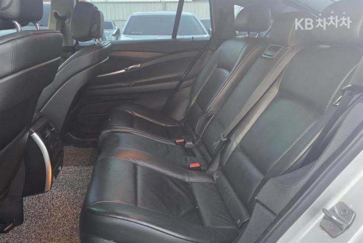 BMW Gran Turismo (GT) 30d xDrive F07 13 year ~ 9