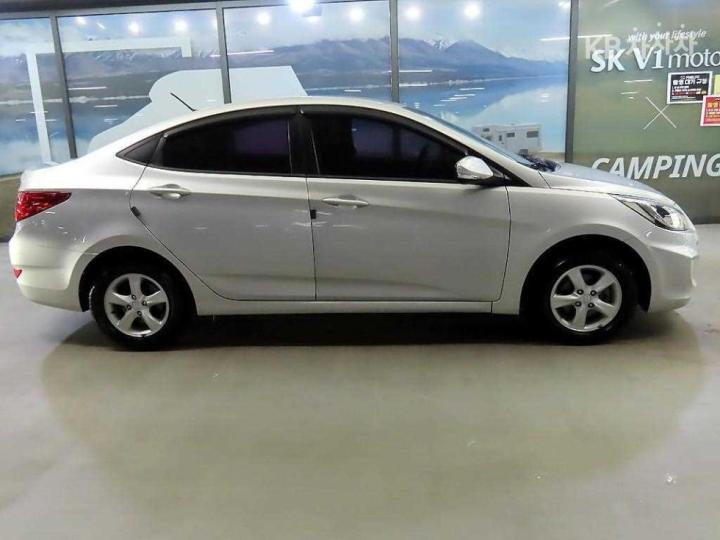 Hyundai Accent New 1.4 VVT Premier 4