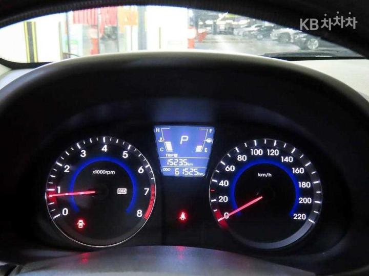 Hyundai Accent New 1.4 VVT Premier 10