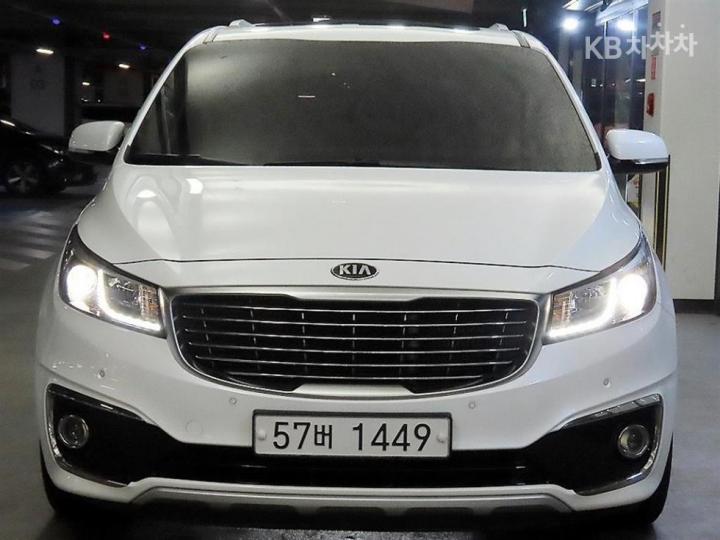 Kia Carnival 2.2 Diesel Noblesse 3