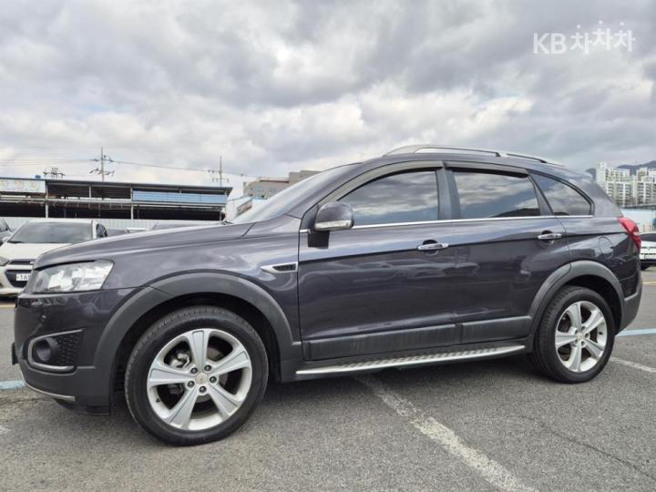 Chevrolet Captiva 4WD LTZ 4