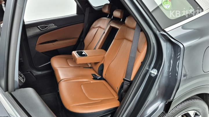 Kia Sportage The G1.6 T-GDI 2WD Signature 9