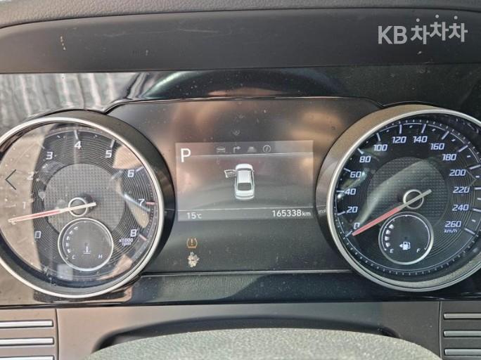 Hyundai Grandeur LPi 3.0 Premium 7