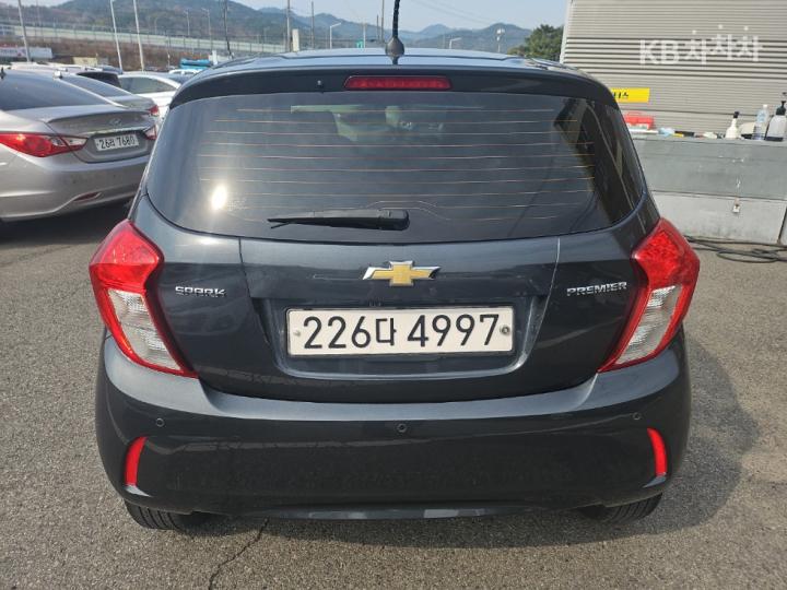 Chevrolet Spark Premier Base Type 4