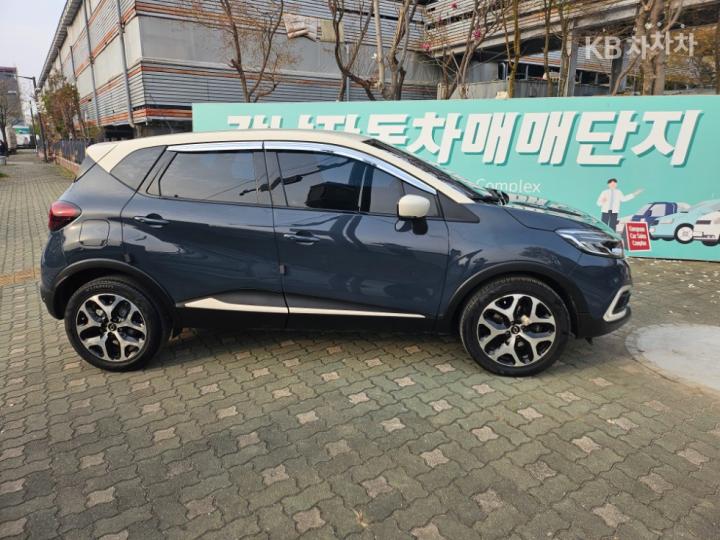 Renault QM3 New RE Base Type 4