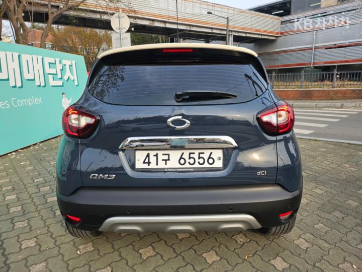 Renault QM3 New RE Base Type 6