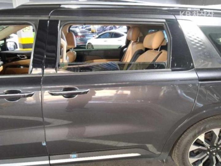 Kia Carnival D2.2 Noblesse 4