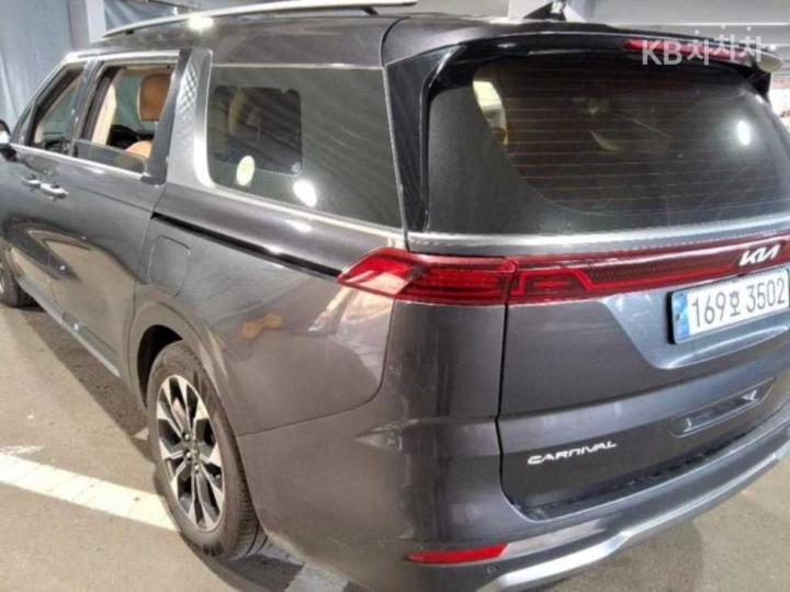 Kia Carnival D2.2 Noblesse 6