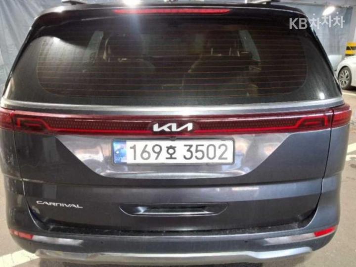 Kia Carnival D2.2 Noblesse 7