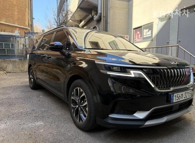 Kia Carnival D2.2 Prestige 4