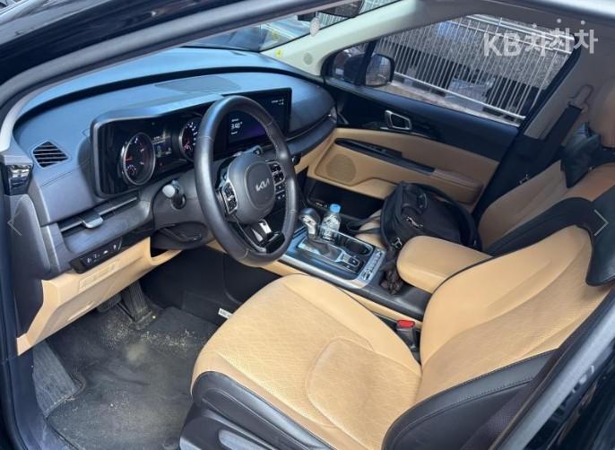 Kia Carnival D2.2 Prestige 10