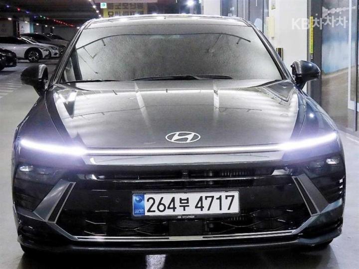 Hyundai Sonata The Edge DN8 1.6 Turbo Inspiration 3