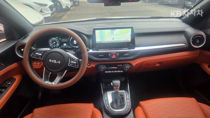 Kia K3 BD 1.6 Gasoline Noblesse 8