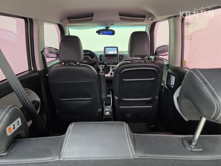 Kia Ray 1.0 Gasoline Luxury 9