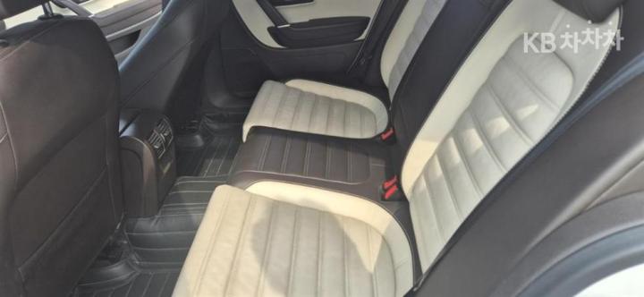 Volkswagen CC New 2.0 TDI BlueMotion 5