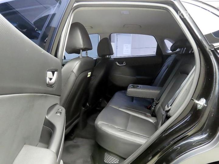 Hyundai Kona Hybrid 1.6 HEV Modern 7