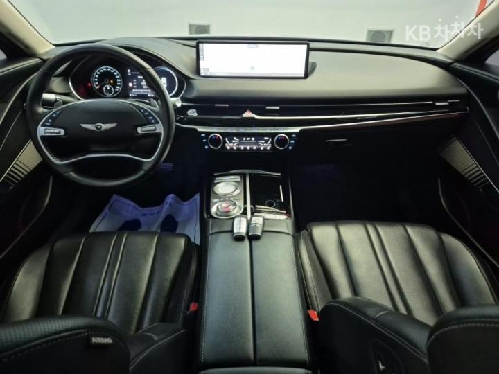 Genesis G80 RG3 2.5 T-GDi 2WD 8