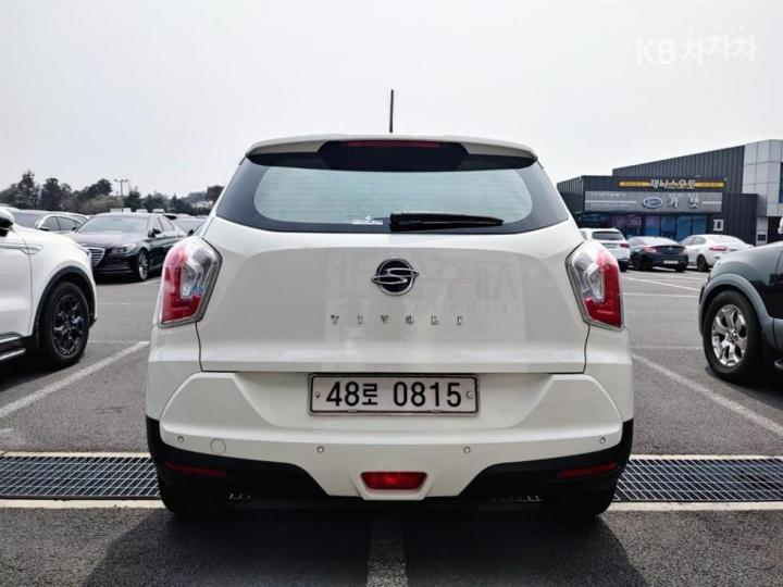 KG Mobility (Ssangyong) Tivoli Gasoline LX Premium Type 4