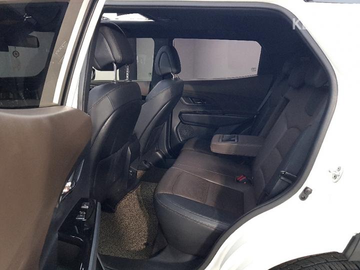 KG Mobility (Ssangyong) Korando Beautiful 1.6 Diesel 2WD Fantastic 10