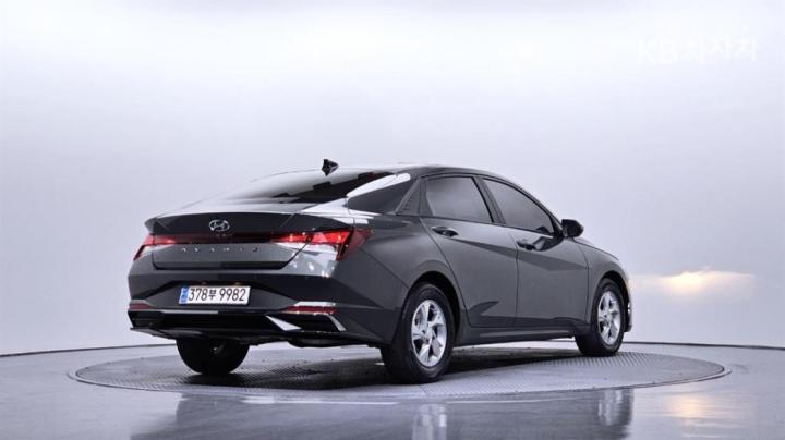 Hyundai Avante CN7 1.6 Gasoline Modern 3