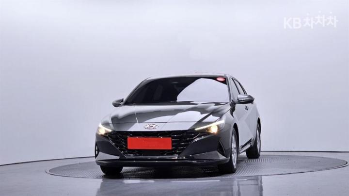 Hyundai Avante CN7 1.6 Gasoline Modern 4