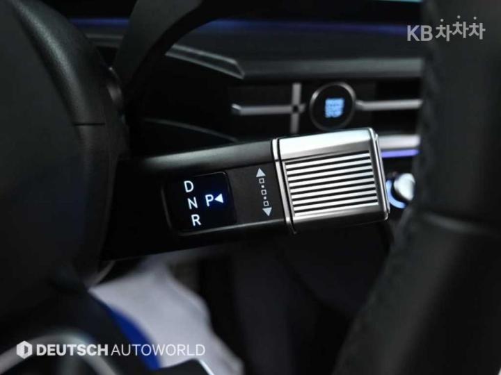 Hyundai Santa Fe The MX5 Gasoline 2.5T AWD Prestige 10