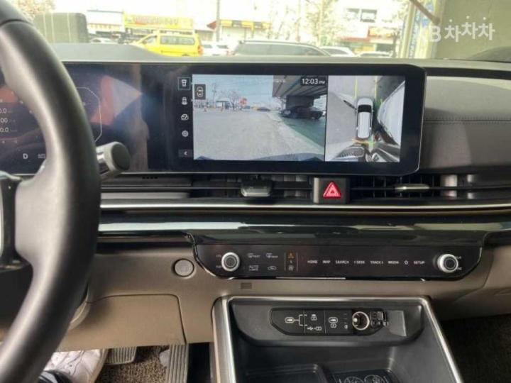 Kia Carnival G3.5 GDI Signature 8