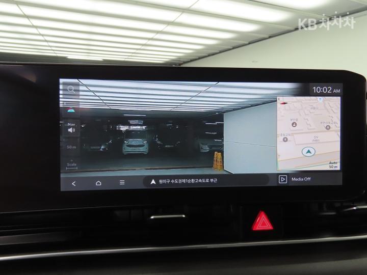 Kia Carnival Hybrid 1.6 HEV Noblesse 9