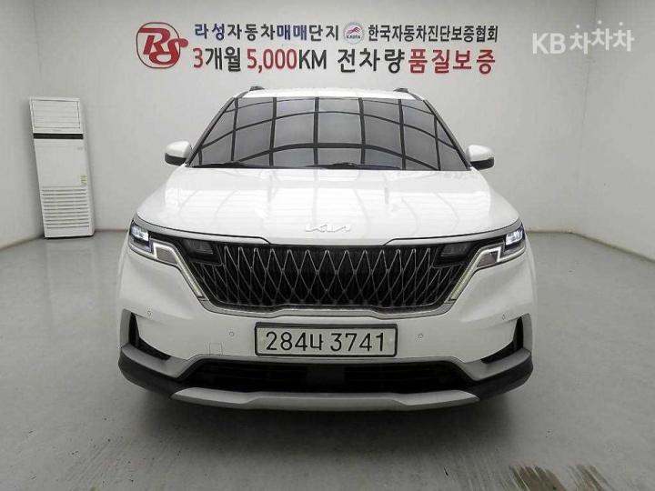 Kia Carnival D2.2 Prestige