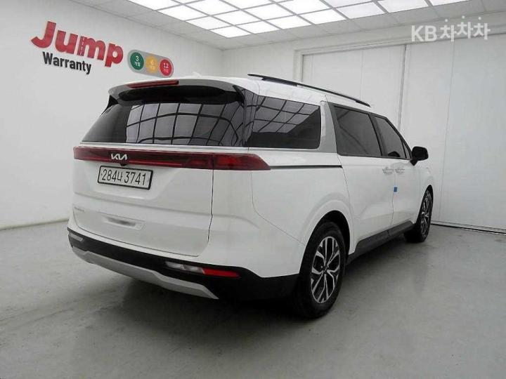 Kia Carnival D2.2 Prestige 5