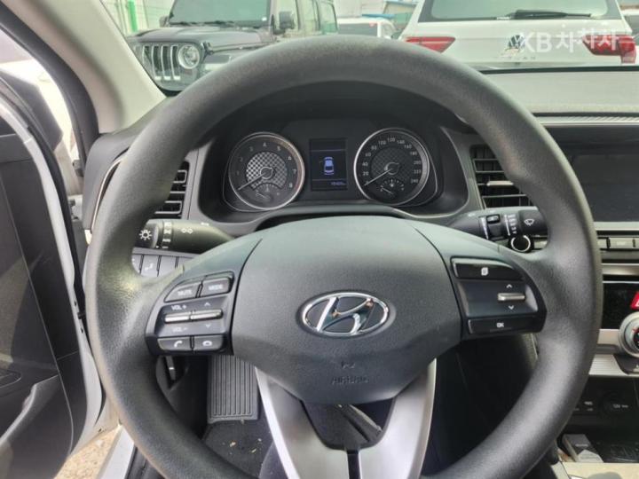 Hyundai Avante AD Smartstream G1.6 Smart Choice 5