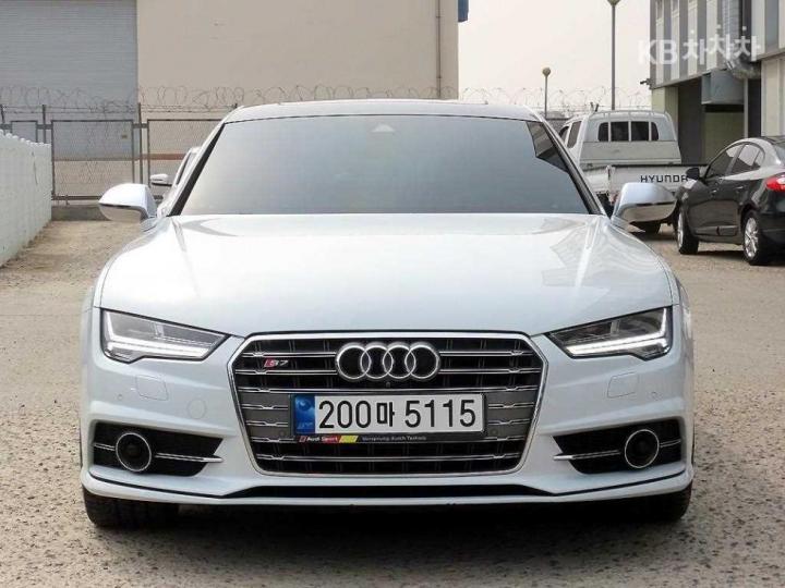 Audi S7 4.0 TFSI Quattro 4G 2
