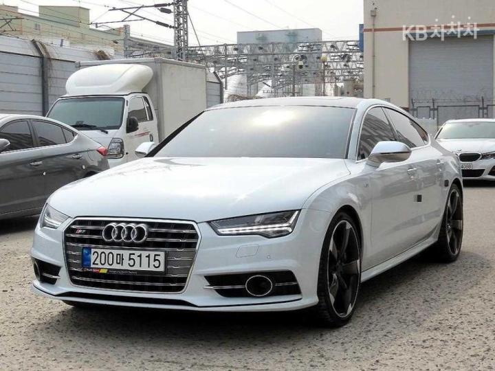 Audi S7 4.0 TFSI Quattro 4G 3