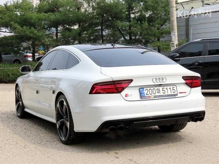Audi S7 4.0 TFSI Quattro 4G 4