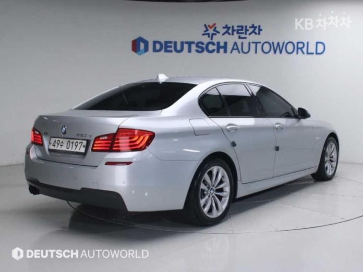 BMW 5 Series New 520d xDrive M Aerodynamic F10 3