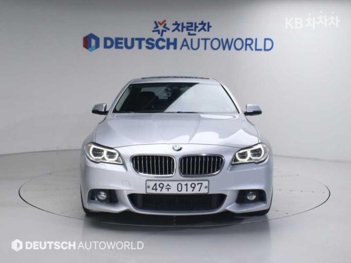 BMW 5 Series New 520d xDrive M Aerodynamic F10 4