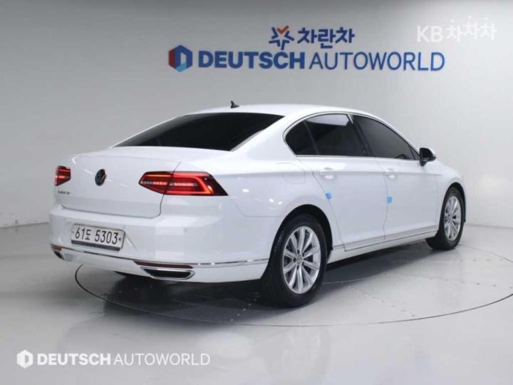 Volkswagen Passat GT 2.0 TDI B8 3