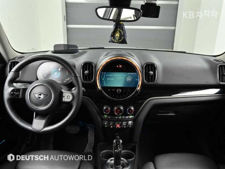 Mini Countryman F60 1.5 Cooper Classic Plus Base Type 8