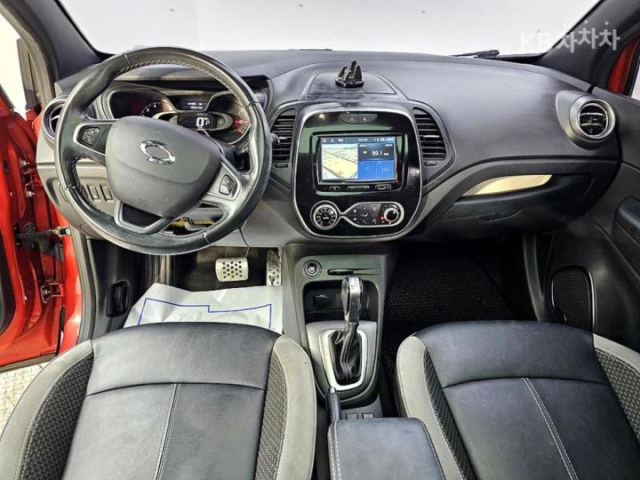 Renault QM3 New RE Signature 6