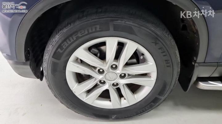 KG Mobility (Ssangyong) Rexton Sport Khan 2.2 Diesel Dynamic 5 Link 4WD Prestige Special 7