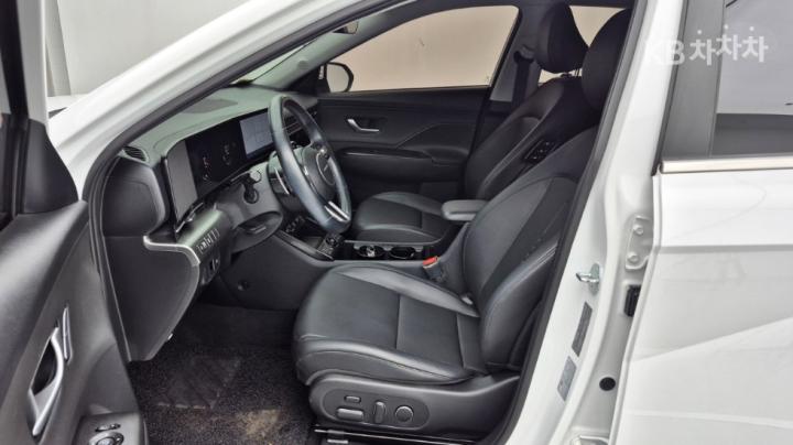 Hyundai Kona The SX2 1.6 Gasoline Turbo 2WD Premium 8