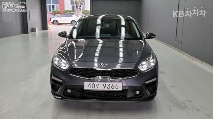 Kia K3 1.6 Gasoline Prestige 4