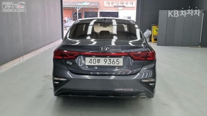 Kia K3 1.6 Gasoline Prestige 5