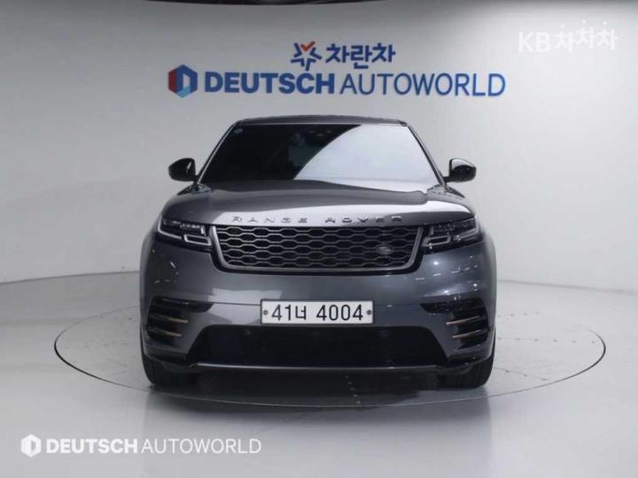 Land Rover Range Rover Velar 3.0 D300 R-Dynamic HSE 4