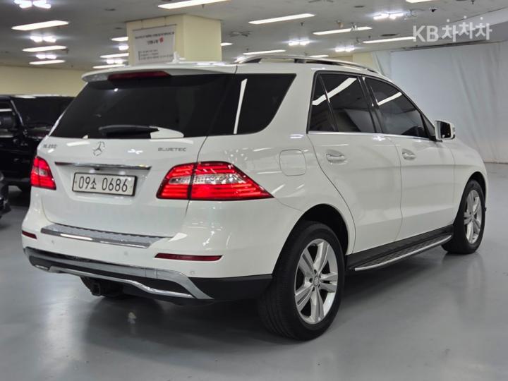 Mercedes-Benz M-Class New ML250 BlueTEC 4MATIC W166 5
